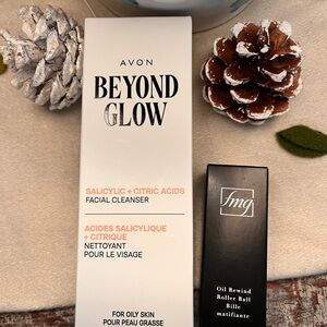Avon Beyond Glow Skincare Salicylic +citric acid cleanser & free gift